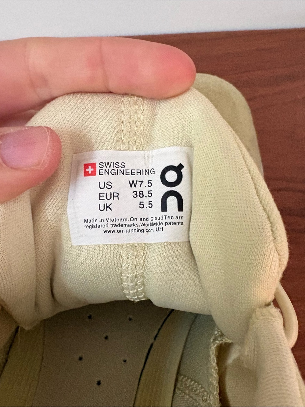 ON Womens Cloud Hi Running Sneakers Shoes Endive Green Sz 7.5 Athletic Lifestyle - Picture 5 of 11